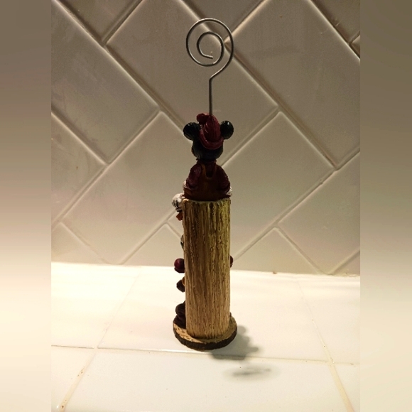 Disney Wilderness Lodge Totem Pole Picture Holder - Picture 3 of 4